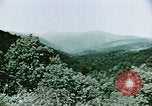 Standbild Blue Ridge Mountains Albemarle Virginia USA, 1944, aus Sekunde 57 historischem Filmmaterial Videoclip 65675031617