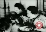 Standbild Deutsche Kriegsmaterial Mitarbeiter der Produktion Deutschland, 1944, aus Sekunde 23 historischem Filmmaterial Videoclip 65675031630