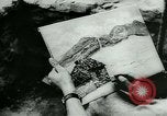 Standbild Deutsche Soldaten Malerei Szenen in Griechenland Griechenland, 1944, aus Sekunde 30 historischem Filmmaterial Videoclip 65675031631