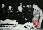 Standbild Deutscher Oberst Wilhelm General Heinz Guderian Nürnberg Deutschland, 1944, aus Sekunde 31 historischem Filmmaterial Videoclip 65675031632