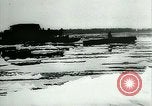 Standbild deutsche Soldaten Vorbereiten für den Kampf mit der sowjetischen Streitkräfte Russland, 1944, aus Sekunde 14 historischem Filmmaterial Videoclip 65675031634