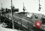Standbild deutsche Soldaten Vorbereiten für den Kampf mit der sowjetischen Streitkräfte Russland, 1944, aus Sekunde 19 historischem Filmmaterial Videoclip 65675031634