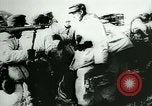 Standbild deutsche Soldaten Vorbereiten für den Kampf mit der sowjetischen Streitkräfte Russland, 1944, aus Sekunde 29 historischem Filmmaterial Videoclip 65675031634