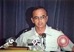 Immagine di American Air Force Officer parla di diritti umani in Nicaragua Nicaragua, 1983, secondo 39 filmato di repertorio 65675031643
