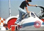 Standbild Astronautin Sally Ride United States USA, 1983, aus Sekunde 7 historischem Filmmaterial Videoclip 65675031652