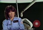 Standbild Astronautin Sally Ride United States USA, 1983, aus Sekunde 45 historischem Filmmaterial Videoclip 65675031652