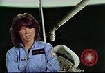 Standbild Astronautin Sally Ride United States USA, 1983, aus Sekunde 47 historischem Filmmaterial Videoclip 65675031652
