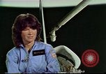 Standbild Astronautin Sally Ride United States USA, 1983, aus Sekunde 57 historischem Filmmaterial Videoclip 65675031652