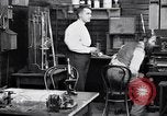 Standbild Glühlampe United States USA, 1923, aus Sekunde 4 historischem Filmmaterial Videoclip 65675031659