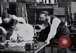 Standbild Glühlampe United States USA, 1923, aus Sekunde 21 historischem Filmmaterial Videoclip 65675031659