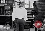 Standbild Glühlampe United States USA, 1923, aus Sekunde 54 historischem Filmmaterial Videoclip 65675031659