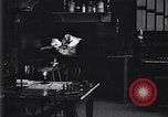 Standbild Glühlampe United States USA, 1923, aus Sekunde 24 historischem Filmmaterial Videoclip 65675031660