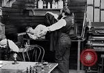 Standbild Glühlampe United States USA, 1923, aus Sekunde 42 historischem Filmmaterial Videoclip 65675031660