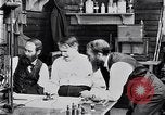 Standbild Glühlampe United States USA, 1923, aus Sekunde 62 historischem Filmmaterial Videoclip 65675031660