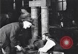 Standbild Glühlampe United States USA, 1923, aus Sekunde 28 historischem Filmmaterial Videoclip 65675031661