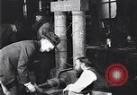 Standbild Glühlampe United States USA, 1923, aus Sekunde 30 historischem Filmmaterial Videoclip 65675031661