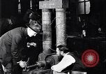 Standbild Glühlampe United States USA, 1923, aus Sekunde 37 historischem Filmmaterial Videoclip 65675031661