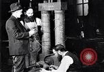 Standbild Glühlampe United States USA, 1923, aus Sekunde 47 historischem Filmmaterial Videoclip 65675031661
