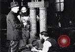 Standbild Glühlampe United States USA, 1923, aus Sekunde 50 historischem Filmmaterial Videoclip 65675031661