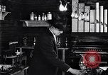 Standbild Glühlampe United States USA, 1923, aus Sekunde 27 historischem Filmmaterial Videoclip 65675031662