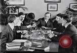Standbild Glühlampe United States USA, 1923, aus Sekunde 48 historischem Filmmaterial Videoclip 65675031662
