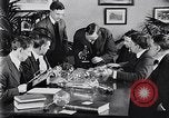 Standbild Glühlampe United States USA, 1923, aus Sekunde 54 historischem Filmmaterial Videoclip 65675031662