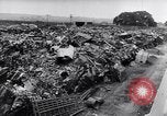 Standbild britischen lösen und Wiederaufbau in Battle of Britain Europa, 1941, aus Sekunde 15 historischem Filmmaterial Videoclip 65675031690