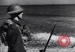 Standbild britischen lösen und Wiederaufbau in Battle of Britain Europa, 1941, aus Sekunde 48 historischem Filmmaterial Videoclip 65675031690