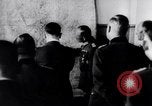 Standbild britischen lösen und Wiederaufbau in Battle of Britain Europa, 1941, aus Sekunde 62 historischem Filmmaterial Videoclip 65675031690