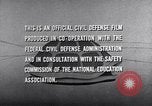 Standbild Zivilschutz United States USA, 1955, aus Sekunde 52 historischem Filmmaterial Videoclip 65675031691