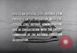 Standbild Zivilschutz United States USA, 1955, aus Sekunde 57 historischem Filmmaterial Videoclip 65675031691