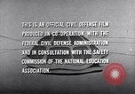 Standbild Zivilschutz United States USA, 1955, aus Sekunde 58 historischem Filmmaterial Videoclip 65675031691