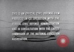 Standbild Zivilschutz United States USA, 1955, aus Sekunde 60 historischem Filmmaterial Videoclip 65675031691