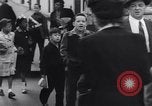 Standbild Zivilschutz United States USA, 1955, aus Sekunde 30 historischem Filmmaterial Videoclip 65675031692