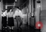 Standbild Zivilschutz United States USA, 1955, aus Sekunde 4 historischem Filmmaterial Videoclip 65675031694