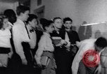 Standbild Zivilschutz United States USA, 1955, aus Sekunde 11 historischem Filmmaterial Videoclip 65675031694