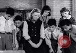 Standbild Zivilschutz United States USA, 1955, aus Sekunde 37 historischem Filmmaterial Videoclip 65675031694