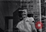 Standbild Zivilschutz United States USA, 1955, aus Sekunde 53 historischem Filmmaterial Videoclip 65675031694