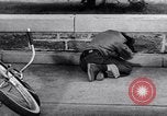 Standbild Zivilschutz United States USA, 1955, aus Sekunde 19 historischem Filmmaterial Videoclip 65675031695