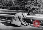 Standbild Zivilschutz United States USA, 1955, aus Sekunde 34 historischem Filmmaterial Videoclip 65675031695