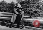 Standbild Zivilschutz United States USA, 1955, aus Sekunde 38 historischem Filmmaterial Videoclip 65675031695