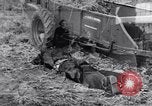 Standbild Kaltkriegsbombe bohren United States USA, 1955, aus Sekunde 20 historischem Filmmaterial Videoclip 65675031697