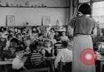 Standbild Kaltkriegsbombe bohren United States USA, 1955, aus Sekunde 23 historischem Filmmaterial Videoclip 65675031697