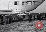 Standbild USS Akron arbeiten in der Nähe von seinem Sockel Lakehurst New Jersey USA, 1932, aus Sekunde 18 historischem Filmmaterial Videoclip 65675031705