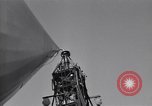 Standbild USS Akron arbeiten in der Nähe von seinem Sockel Lakehurst New Jersey USA, 1932, aus Sekunde 39 historischem Filmmaterial Videoclip 65675031705