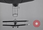 Immagine di USS Akron dirigibile Zeppelin (ZRS-4) in volo Lakehurst New Jersey USA, 1932, secondo 10 filmato di repertorio 65675031707