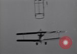 Immagine di USS Akron dirigibile Zeppelin (ZRS-4) in volo Lakehurst New Jersey USA, 1932, secondo 18 filmato di repertorio 65675031707