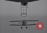Immagine di USS Akron dirigibile Zeppelin (ZRS-4) in volo Lakehurst New Jersey USA, 1932, secondo 54 filmato di repertorio 65675031707