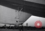 Immagine di USS Akron dirigibile Zeppelin Lakehurst New Jersey United States USA, 1932, secondo 62 filmato di repertorio 65675031708