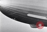 Image USS Akron avec plusieurs Consolidated N2Y-1 les avions en vol New Jersey United States USA, 1932, de la seconde 50 séquences d'archives historiques vidéo 65675031711
